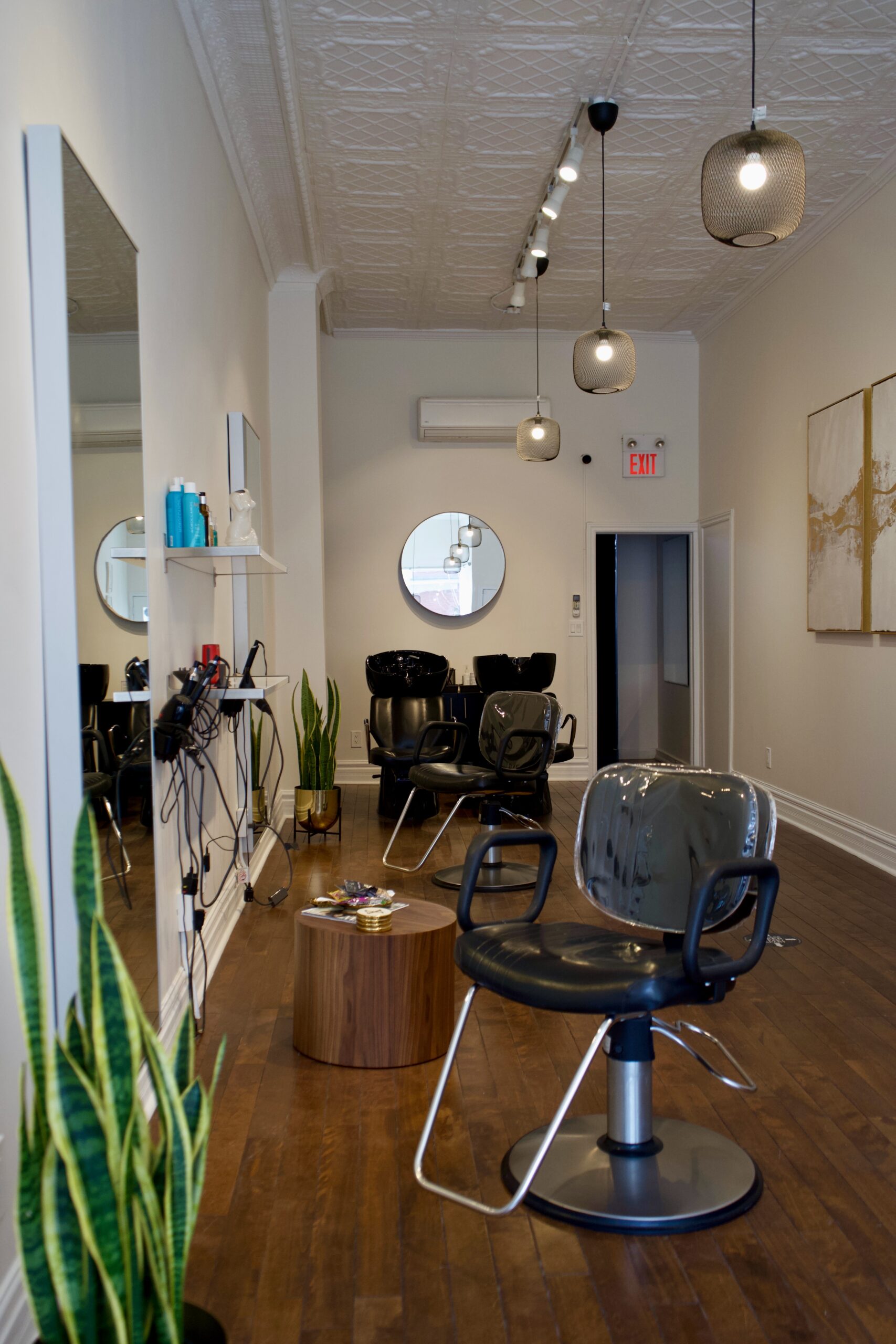 toronto private hair studio located in leslieville